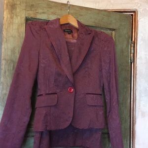 Bebe Aubergine 2 piece tailored suit size 4